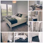 56 Ustronie Morskie- Morzeapartamenty Vakantiehuis *